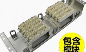 机房19U标准机柜的“科隆条”机柜布线利器，电话线路整理安装专用