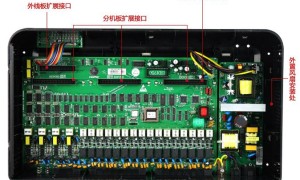 国威WS824-9i的内部结构图片，适合用来做IPPBX的中小型设备