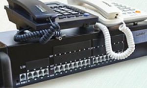 这是昌德讯TS无线电话交换机，安装GSM卡实现无线路分机电话的教程